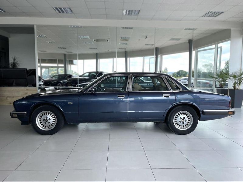 Jaguar XJ 3.6 Sovereign*1.majitel - fotka 8 z 30