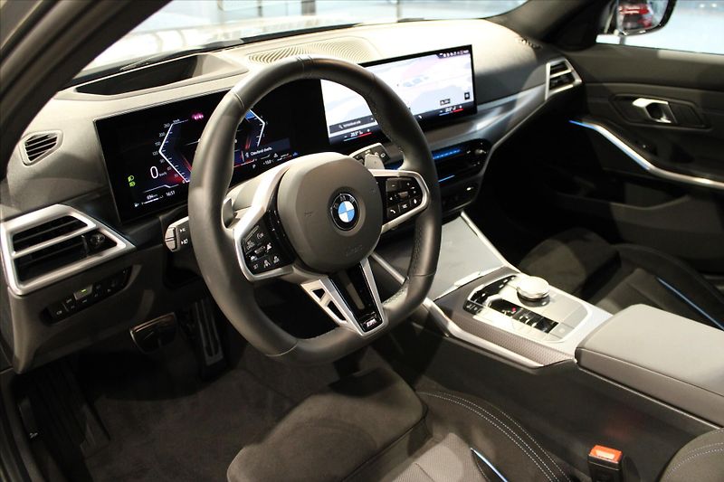 BMW Řada 3 320d xDrive M Sport DAProf/360 - fotka 12 z 35
