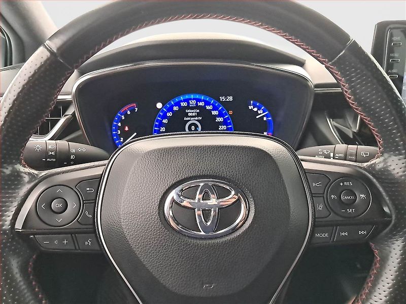 Toyota Corolla (2020) 1.8 Hybrid - fotka 17 z 17