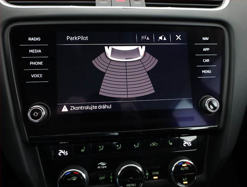 Škoda Octavia (2020) Ambition 2.0 TDI, Navi - fotka 15 z 17