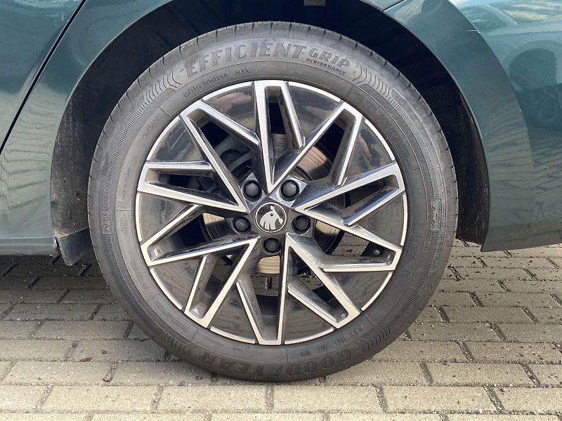 Škoda Octavia (2025) 1.5 TSI Selection - fotka 28 z 32