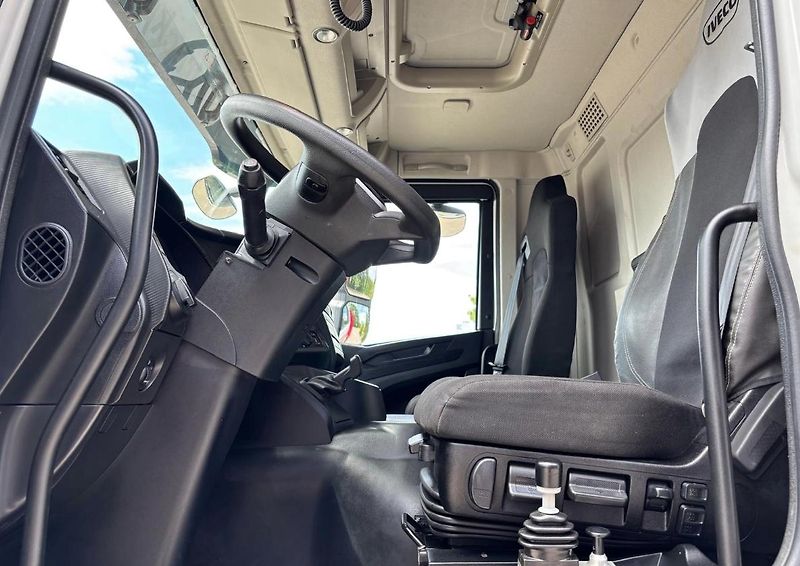 Iveco X-WAY (2024) AD360 8x4 Bordmatik EURO 6 - fotka 12 z 17