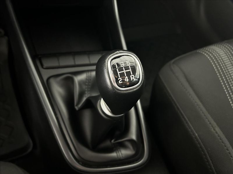Hyundai Bayon 1,2   ZÁRUKA 2027,1.MAJITEL,ČR - fotka 16 z 21