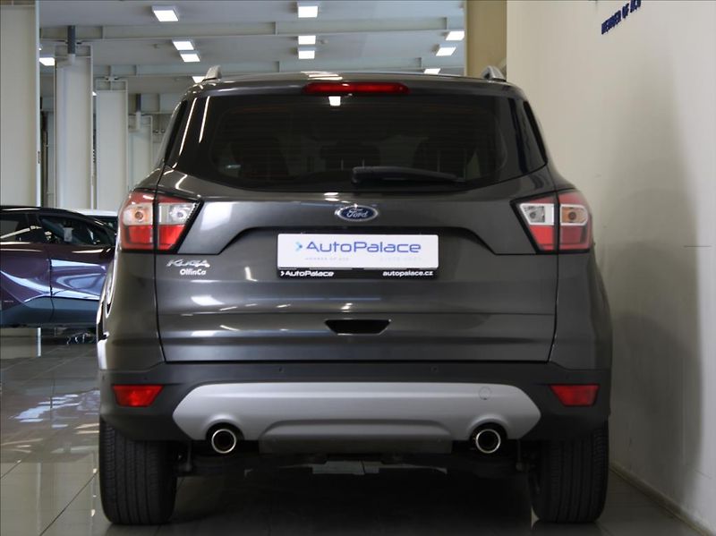 Ford Kuga 1,5 EB 110kW 54tkm. 1.maj.ČR - fotka 4 z 20