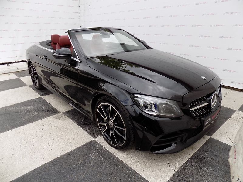 Mercedes-Benz Třídy C (2021) 400/AMG-Line/4-M/Full-Led/ - fotka 11 z 44