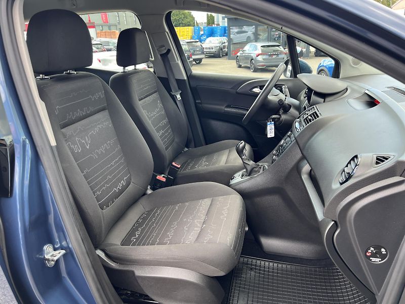 Opel Meriva 1.4i 16v 74kw KLIMA TAŽNÉ  ČR - fotka 27 z 37