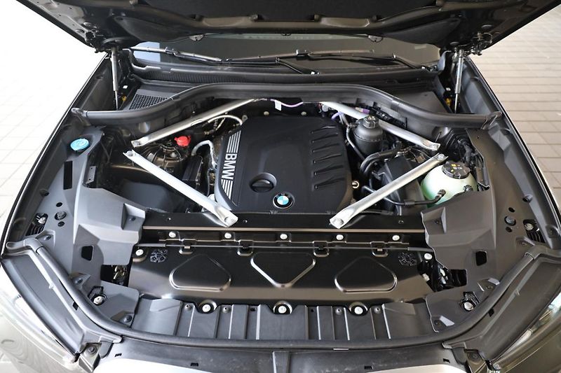 BMW X5 xDrive30d - fotka 9 z 18