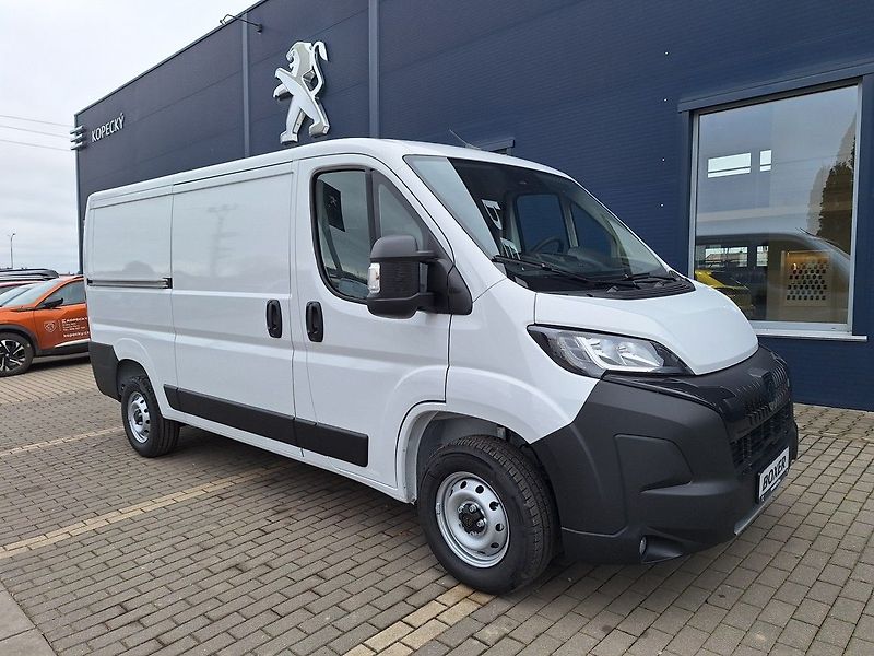 Peugeot Boxer (2026) Furgon 3000 L2H1 BHDi 120k  MA - fotka 5 z 12