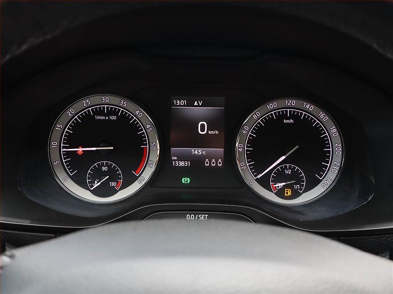 Škoda Karoq (2018) Style 2.0 TDI, 4X4, Navi - fotka 9 z 18