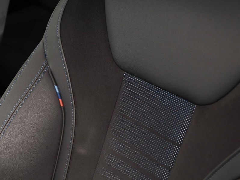 BMW i4 M50 xDrive - fotka 20 z 22
