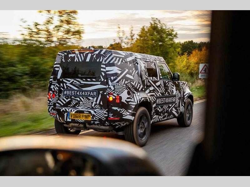 Špionážní fotky nové genrace Land Rover Defender