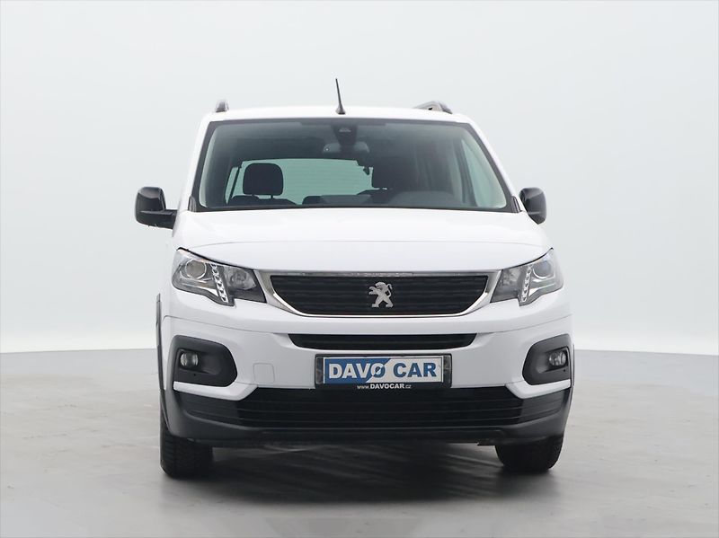 Peugeot Rifter 1,5 HDi 130k Allure tažné DPH - fotka 2 z 26