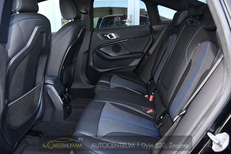 BMW Řada 2 218d M-SPORT 1M ČR - fotka 13 z 51