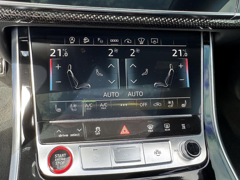 Audi SQ7 SQ7,373kw,7míst,ČR-1.maj. - fotka 37 z 51