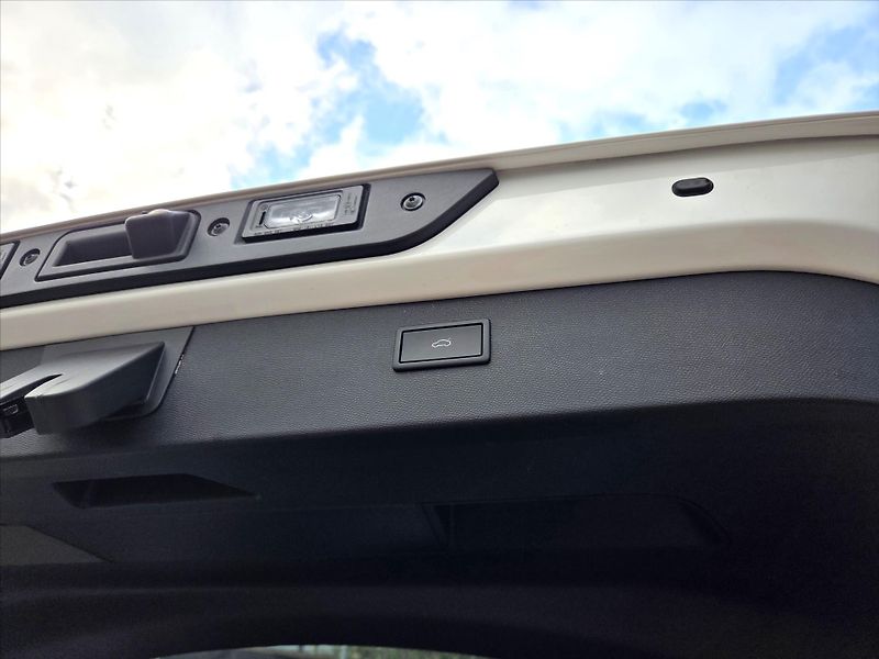 Cupra Formentor 2,0 TSi DSG 4x4 Matrix DCC Zár - fotka 14 z 27