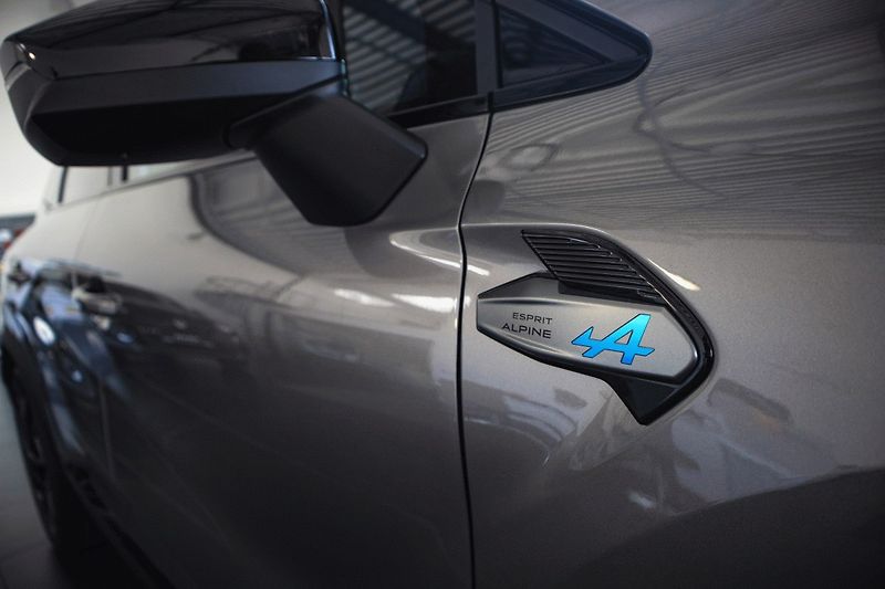 Renault Symbioz (2026) Esprit Alpine E-Tech 160 fullh - fotka 12 z 50