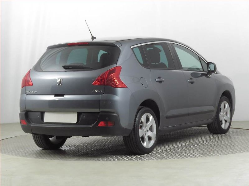 Peugeot 3008 (2012) 1.6 THP, Tempomat - fotka 5 z 21