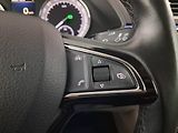 Škoda Superb (2017) 2.0 TSI, Automat, Kůže, Navi - náhled 17