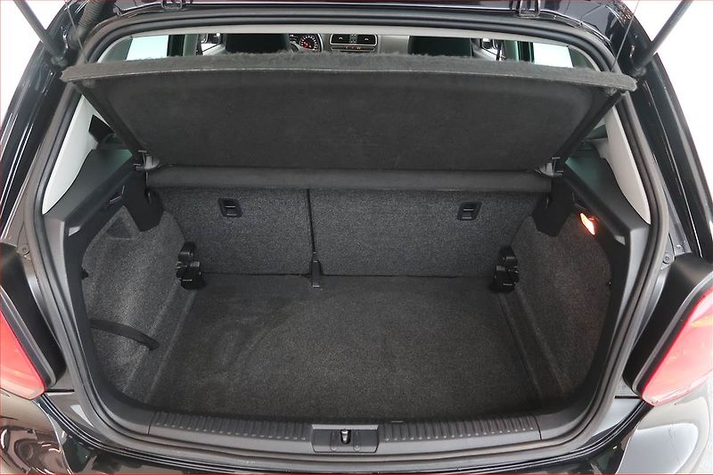 Volkswagen Polo (2012) 1.2 TDI, Tempomat - fotka 13 z 16