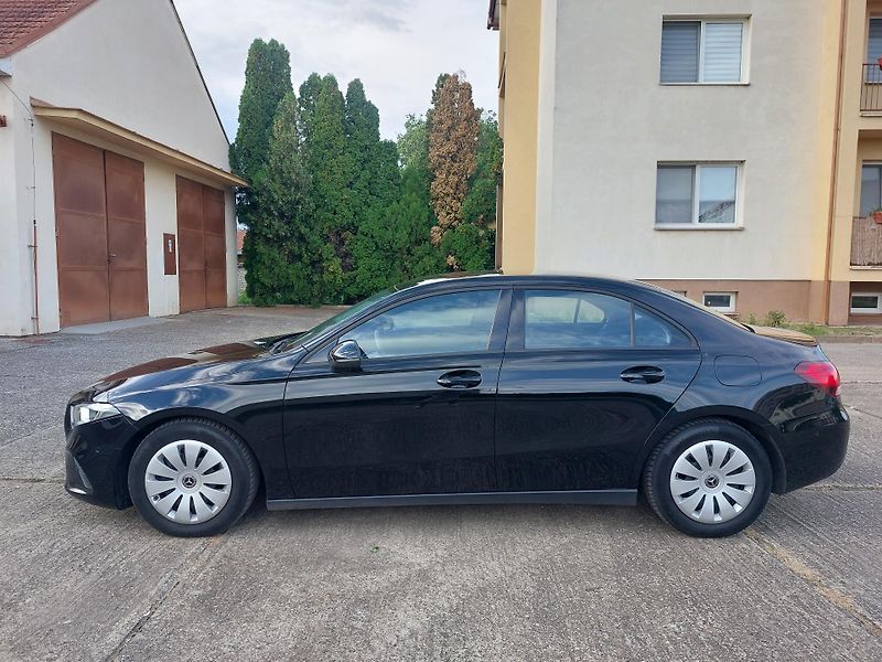 Mercedes-Benz Třídy A (2021) 180 D 85kw  - fotka 4 z 20