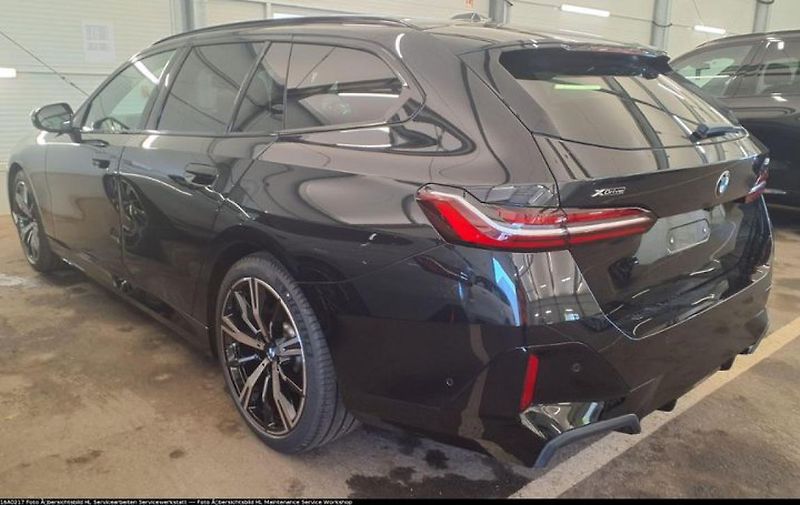 BMW Řada 5 540d xDrive Touring - fotka 5 z 6