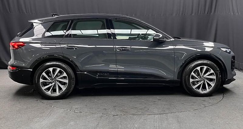 Audi Q6 e-tron Performance Proline 360 Kamera - fotka 3 z 23