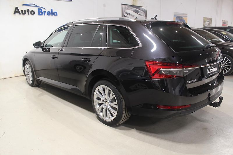 Škoda Superb (2022) 2.0TDI DSG Style Display Nez.T - fotka 10 z 45