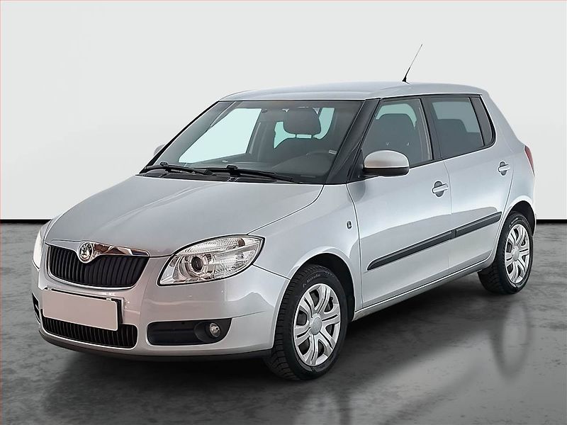 Škoda Fabia (2008) 1.6 16V, nová STK - fotka 2 z 13