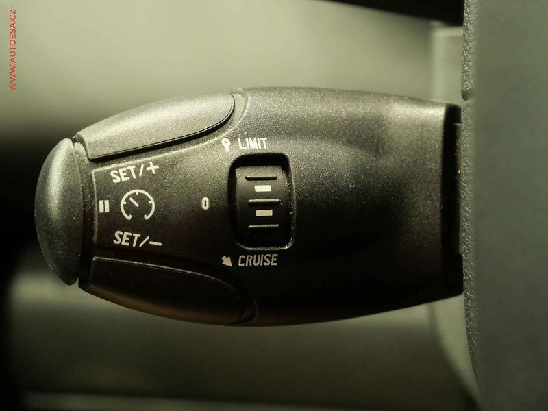 Peugeot 5008 (2015) 2.0HDI, AC, temp - fotka 15 z 18