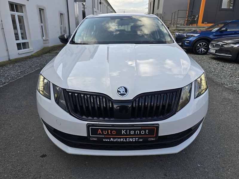 Škoda Octavia 110kW 1.Maj. ČR -DPH - fotka 3 z 36