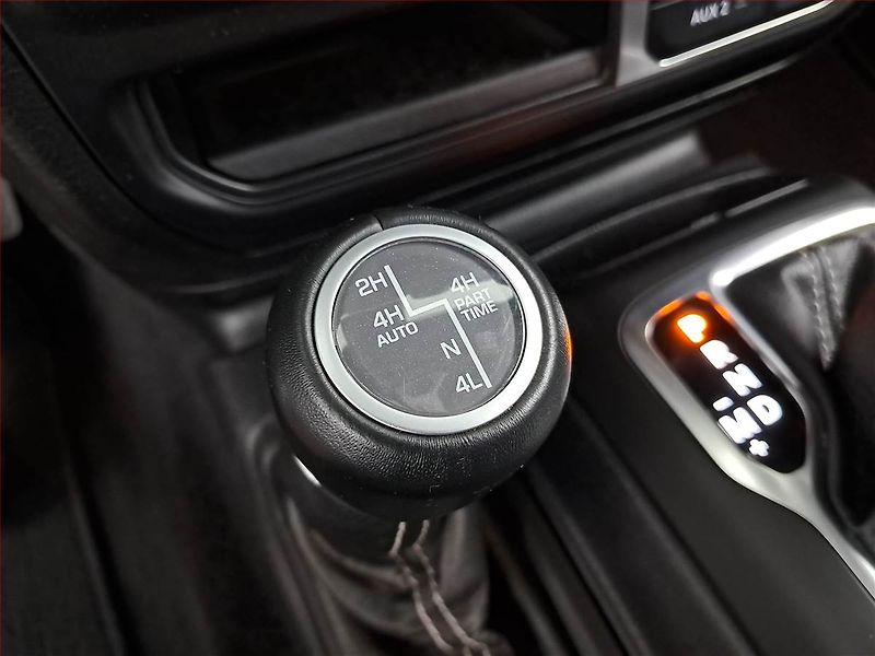 Jeep Wrangler (2020) 2.2 MultiJet - fotka 17 z 23