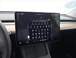 Tesla Model Y (2022) Long Range AWD 79kWh, SoH 92% - náhled 17