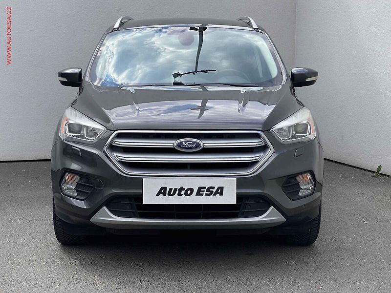 Ford Kuga (2017) 1.5 EB, Titanium, navi - fotka 2 z 16