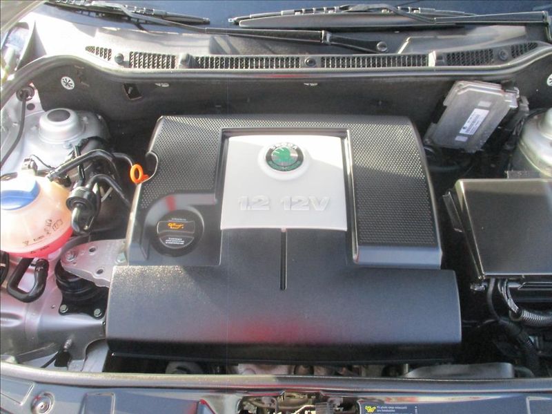 Škoda Fabia 1,2 i, 47kW,74 786km,1.maj,CZ, - fotka 25 z 29