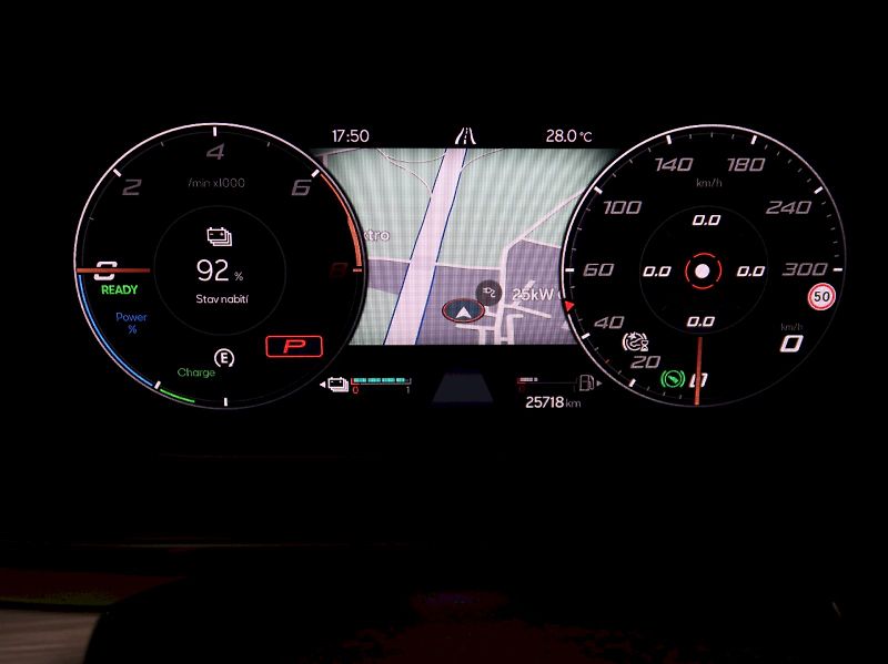 Cupra Formentor (2023) E-HYBRID 1.4eTSI 150KW DSG TAŽ - fotka 20 z 51
