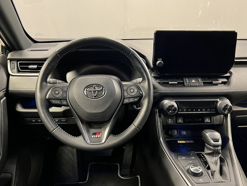 Toyota RAV4 GR SPORT 4WD e-CVT - fotka 5 z 18