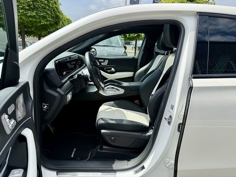 Mercedes-Benz GLE (2022) 400 d 4MATIC kupé - fotka 25 z 49