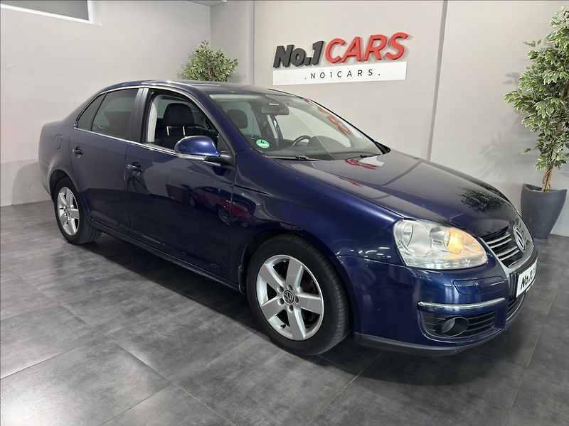 Volkswagen Jetta 1,9   TDI 77KW UNITED 1.MAJ - fotka 2 z 28