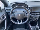 Peugeot 2008 (2015) 1.2 PT, Active, +kola - náhled 11