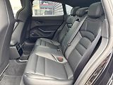 Porsche Taycan GTS Sport Turismo HuD Pano 360 - náhled 12