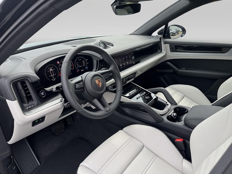 Porsche Cayenne (2025) E-Hybrid Coupe - fotka 16 z 29