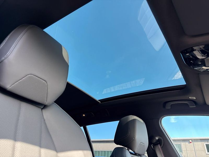 BMW Řada 5 530e xDrive M-Sport Pro Pano H - fotka 10 z 17