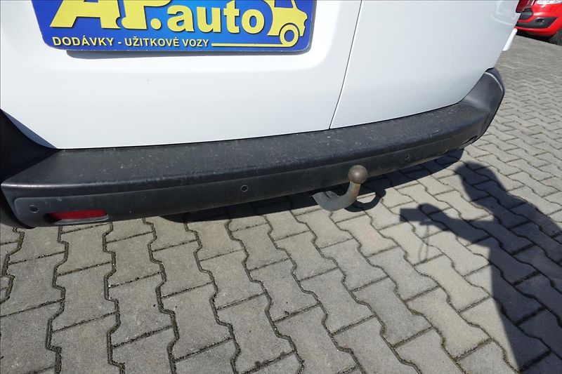 Citroën Jumpy 2,0 HDI  8 MÍST L3H1 KLIMA - fotka 15 z 37
