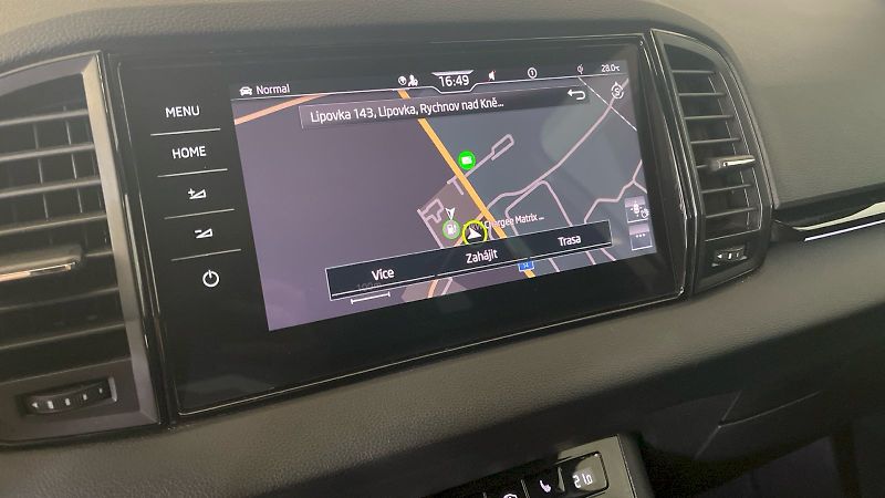 Škoda Karoq (2022) Sportline 2.0TSI 140kW DSG 4x4 - fotka 33 z 35
