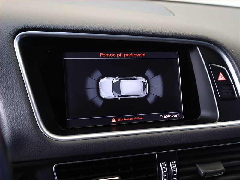 Audi Q5 (2017) 2.0 TDI, 4X4, Automat, Kůže - fotka 15 z 20