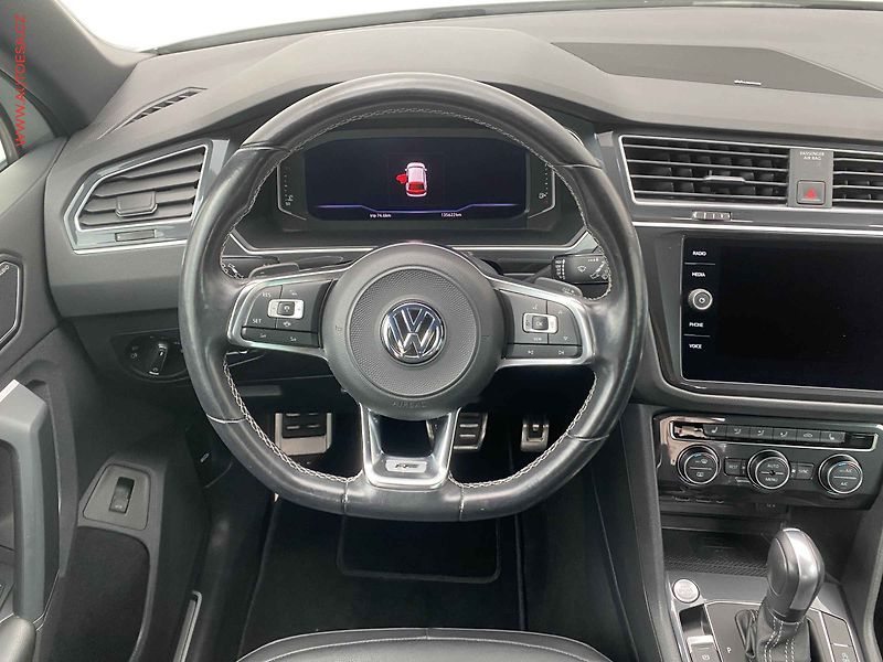 Volkswagen Tiguan (2020) 2.0 TDi 4X4, R-Line, DSG - fotka 11 z 22