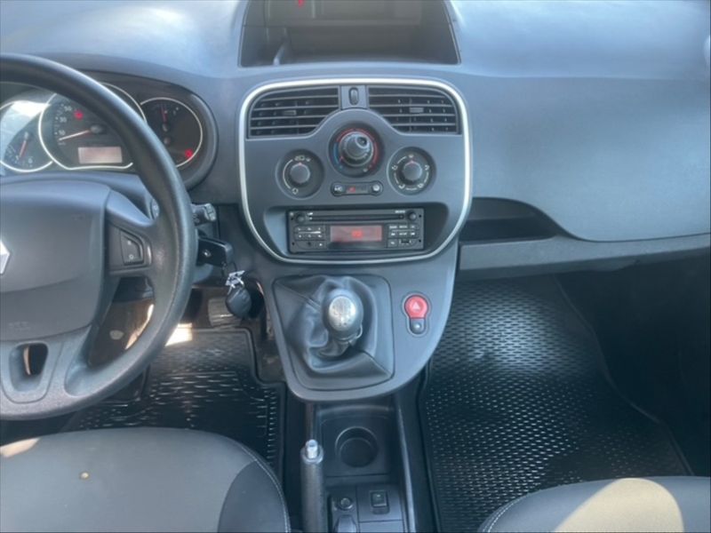 Renault Kangoo 1,5 BdCi 95 Zen - fotka 10 z 11