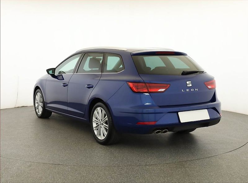 Seat Leon (2020) Xcellence 1.5 TSI, ČR,1.maj - fotka 4 z 18