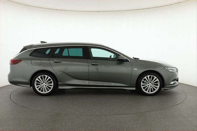 Opel Insignia (2019) 2.0 CDTI, Automat, Serv.kniha - fotka 6 z 21
