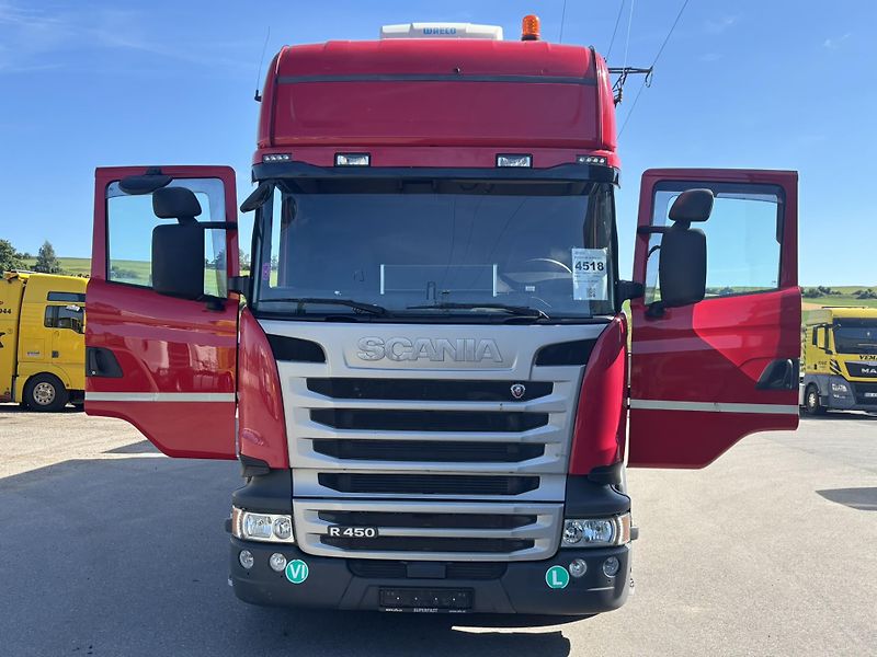 Scania R450 6x2 E6 + přívěs skříň - fotka 4 z 30